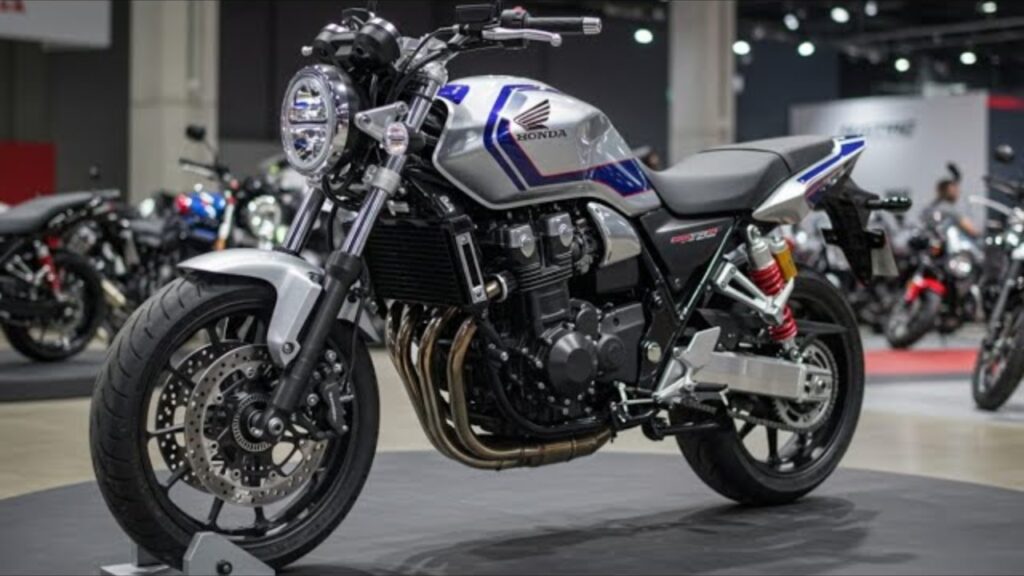Honda CB1300 Super Four 2026: La Bestia Streetfighter Desatada