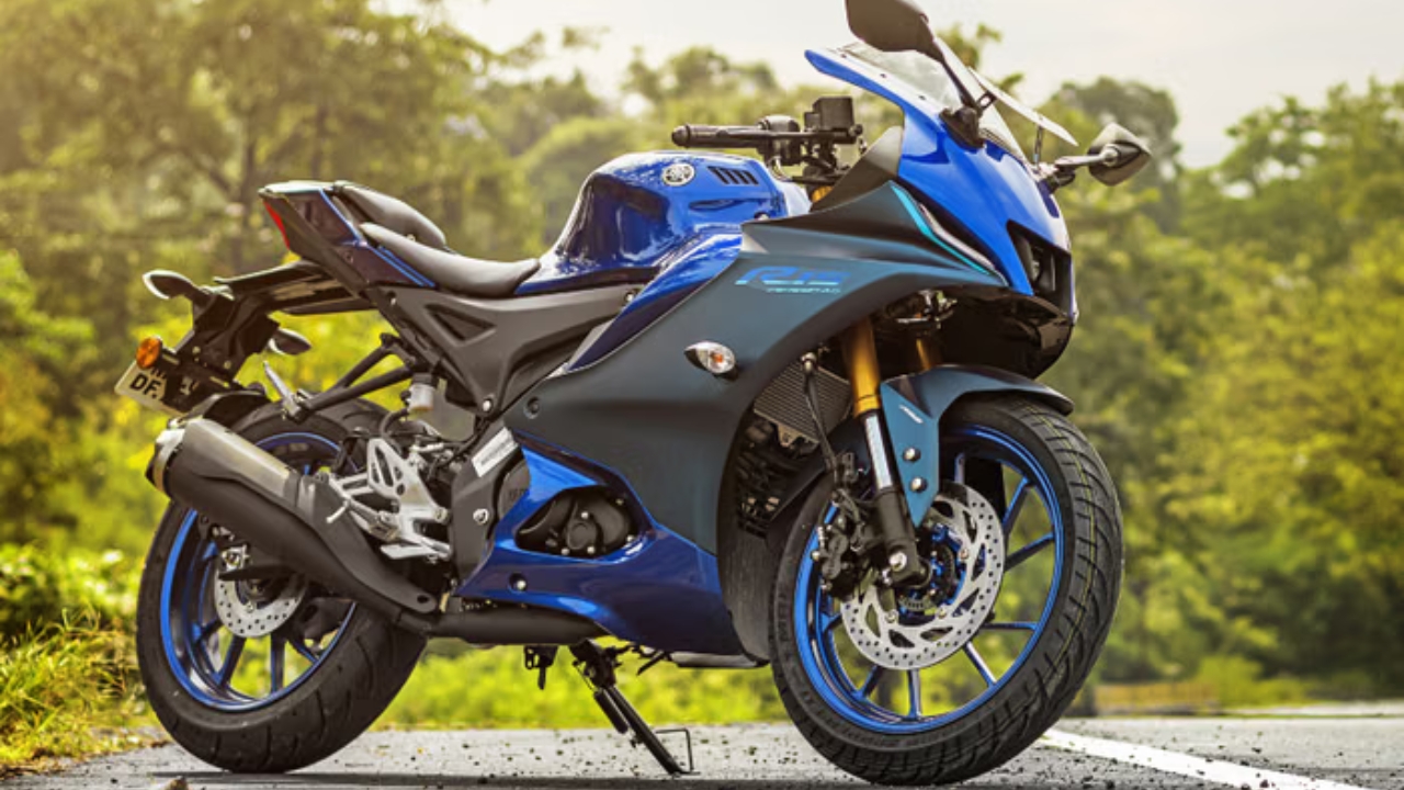 Yamaha R15 Versión 4 2026: Review completa con sonido del escape, consumo, características y precio en carretera