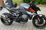 Nueva KTM Duke 350 2026: Precio actualizado, detalles EMI y colaboración con Triumph