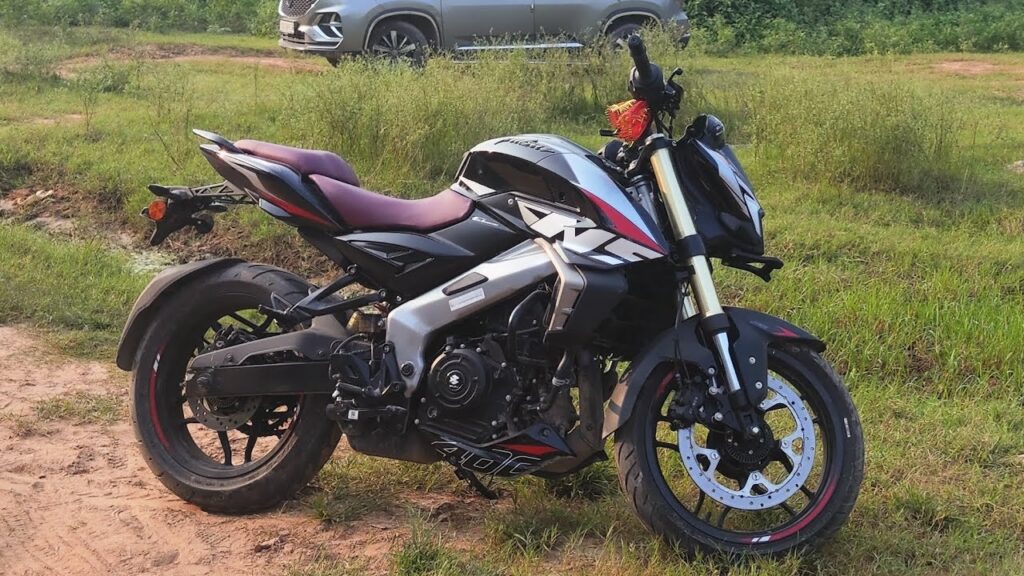 Bajaj Pulsar NS 400Z 2026 | Precio en Carretera con Finanzas y GST 2.0